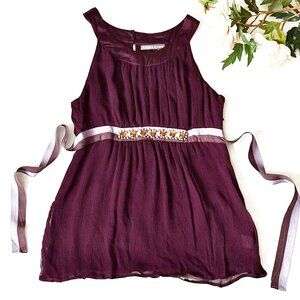 TRISTAN & YSEUT Size Small Purple Sleeveless Halter Neck Empire Waist Beaded Top